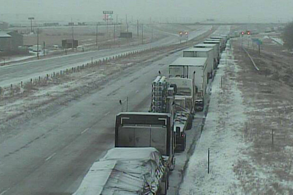 UPDATE: I-80 Reopens in Wyoming - Kgab