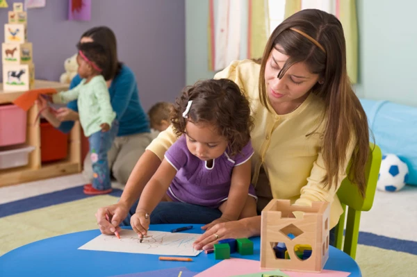 NJ child care centers need more help to maintain quality, report finds - New Jersey 101.5 FM Radio