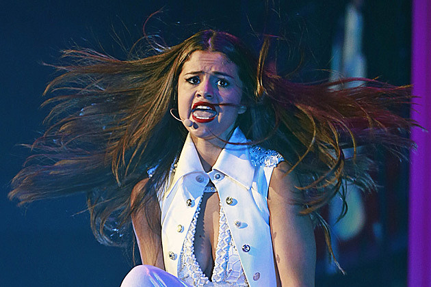 Selena Gomez Performs At Pepsi Live At Rogers Arena - Tour Opener