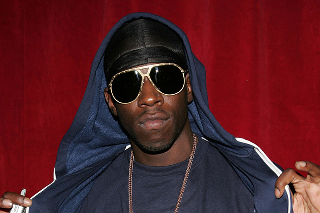 Young Dro Arrested for Theft