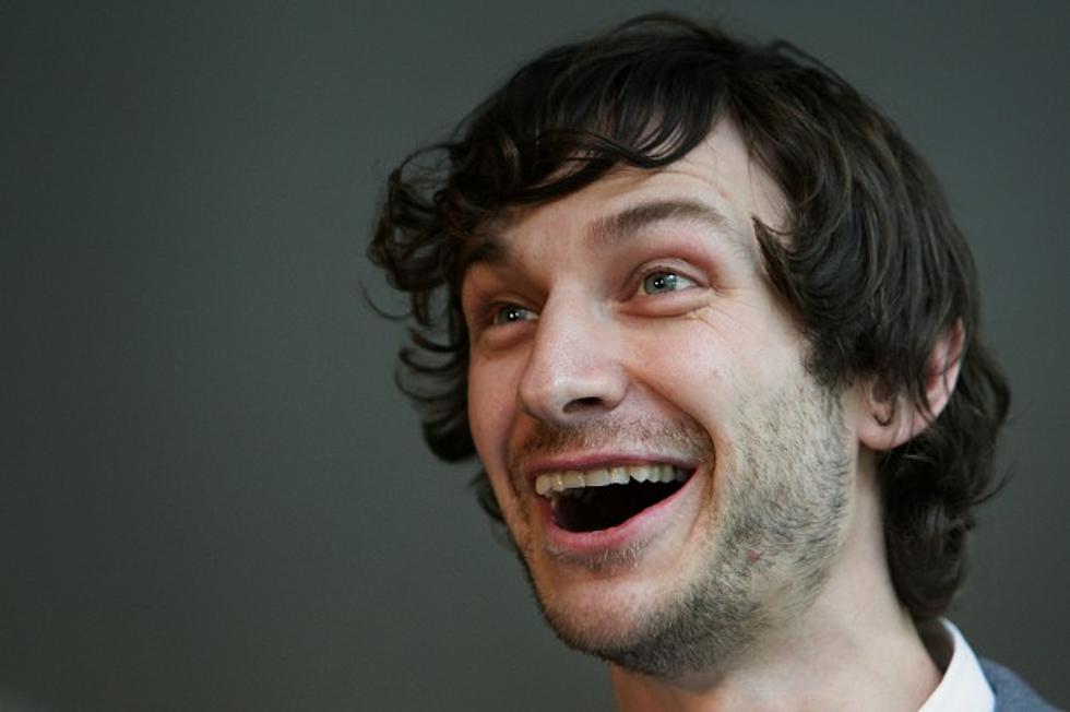 Gotye&#8217;s &#8216;Somebody That I Used to Know&#8217; Tops Yet Another Chart