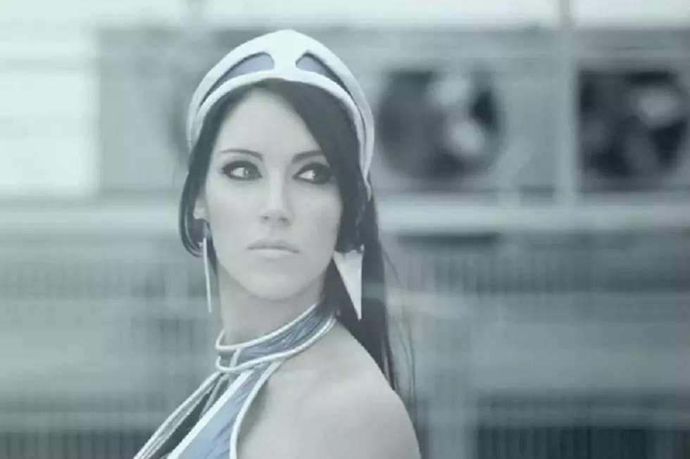 Who Is The Hot Girl In Mortal Kombat&#8217;s &#8216;Kitana&#8217; Commercial?