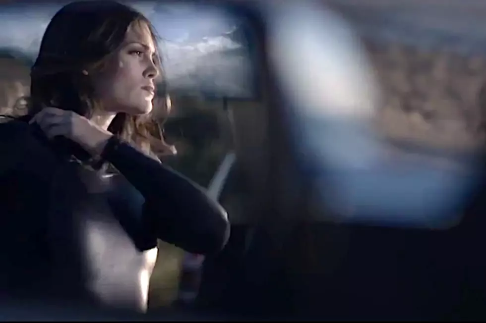 Who is the Hot Girl in the 2012 GMC Terrain Commercial?