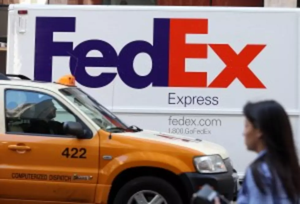 FedEx Sees Online Shoppers Powering Holiday Record