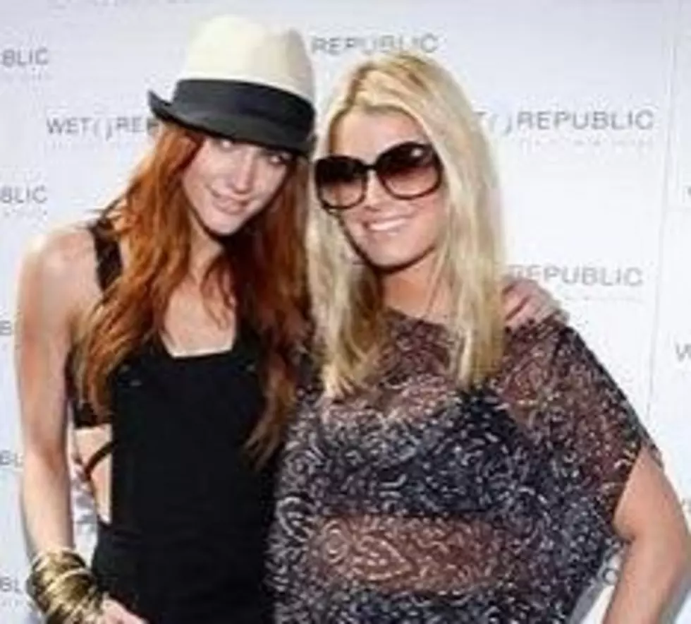 Jessica Simpson Plans An Intervention for Ashlee???