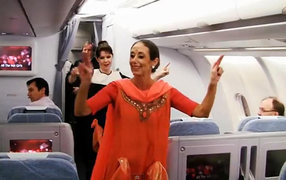 Finnair Celebrate India&#8217;s Republic Day With Surprise Dance [VIDEO]