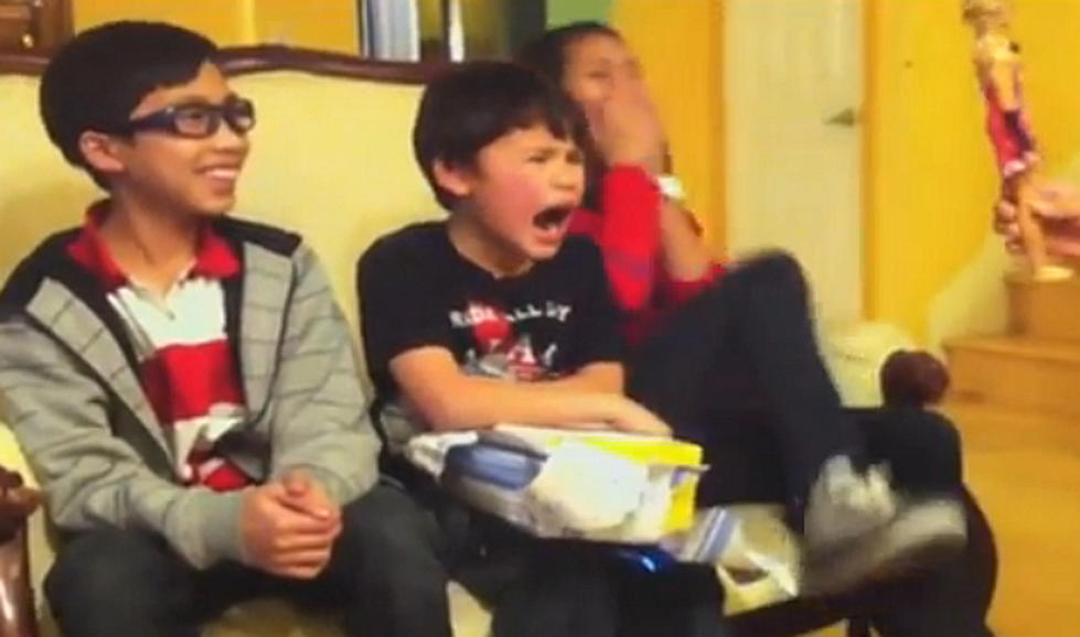 Jimmy Kimmel&#8217;s I Gave My Kids a Terrible Present Part 2 [VIDEO]