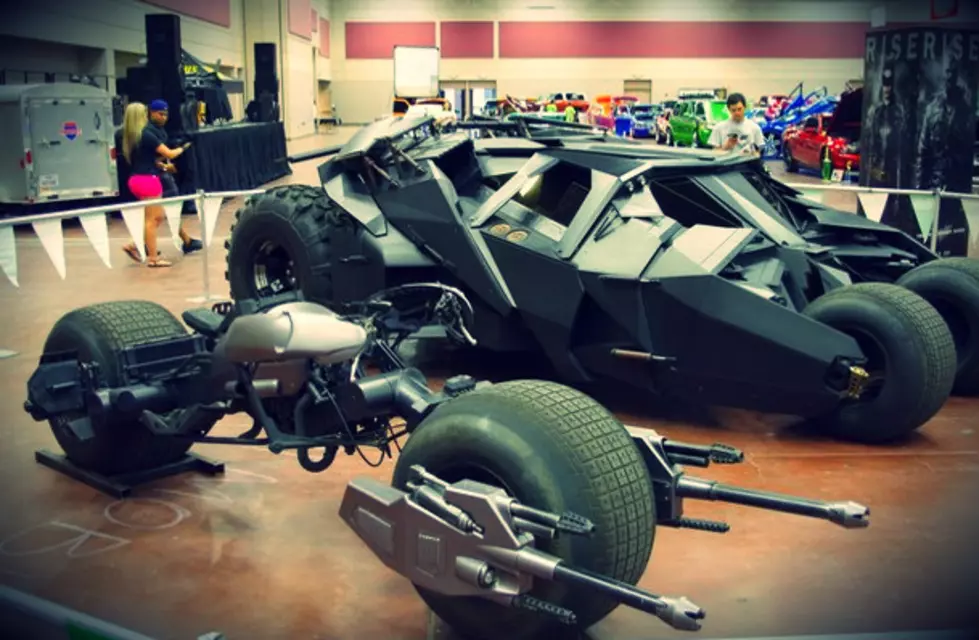 Video Tour of Batmobile and Bat Pod – Tumbler Tour Visits El Paso!