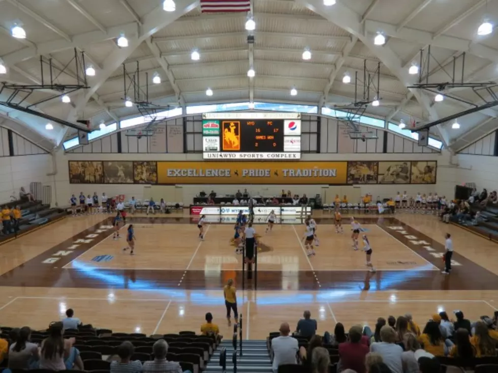 Wyoming Cowgirl Volleyball Kicks Off Season with Pair of Wins