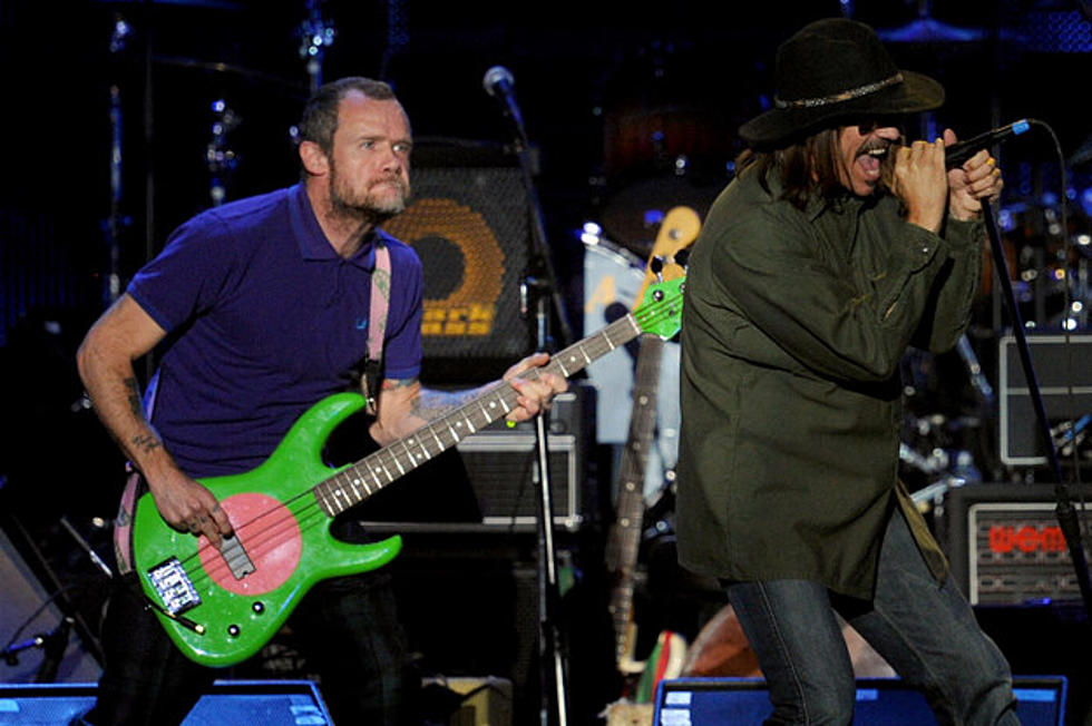 Red Hot Chili Peppers and Rancid To Play Intimate Benefit at Flea&#8217;s Los Angeles House