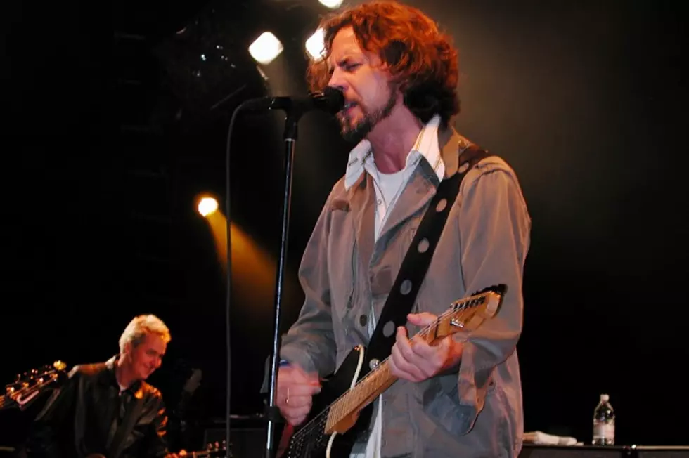 Pearl Jam Play Montana Political Fundraiser + Reveal New Album Progress
