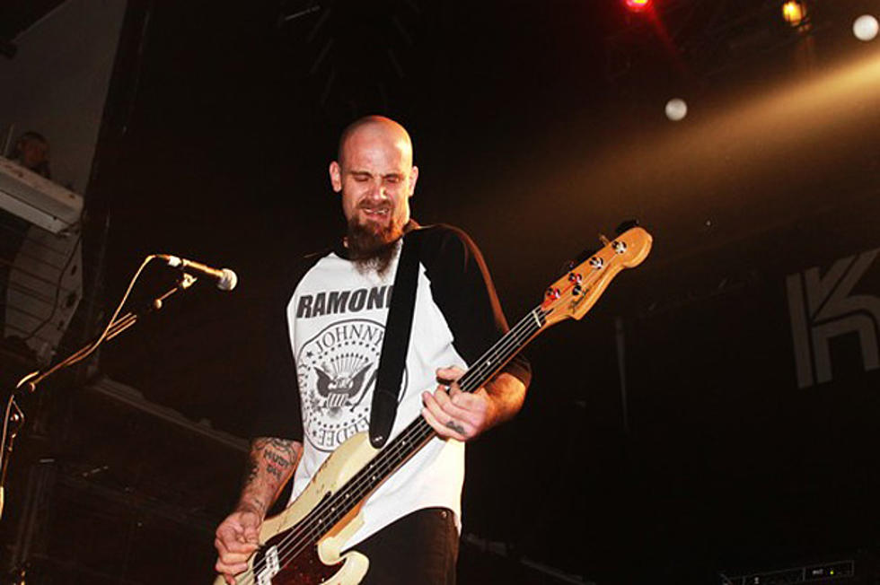 Ex-Queens of the Stone Age Bassist Nick Oliveri Dodges Jail Time in Plea Deal