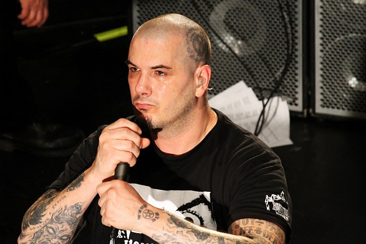Phil Anselmo 2 Liz Ramanand Loudwire Headbanging is not only encouraged 