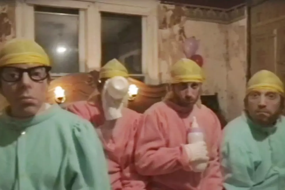 The Black Keys Debut Harmony Korine-Directed Video for &#8216;Gold on the Ceiling&#8217;