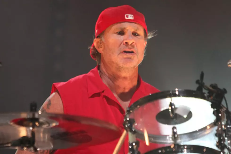 Red Hot Chili Peppers&#8217; Chad Smith Says Band Doesn&#8217;t Want to Hold Tracks for &#8216;2020 Box Set&#8217;