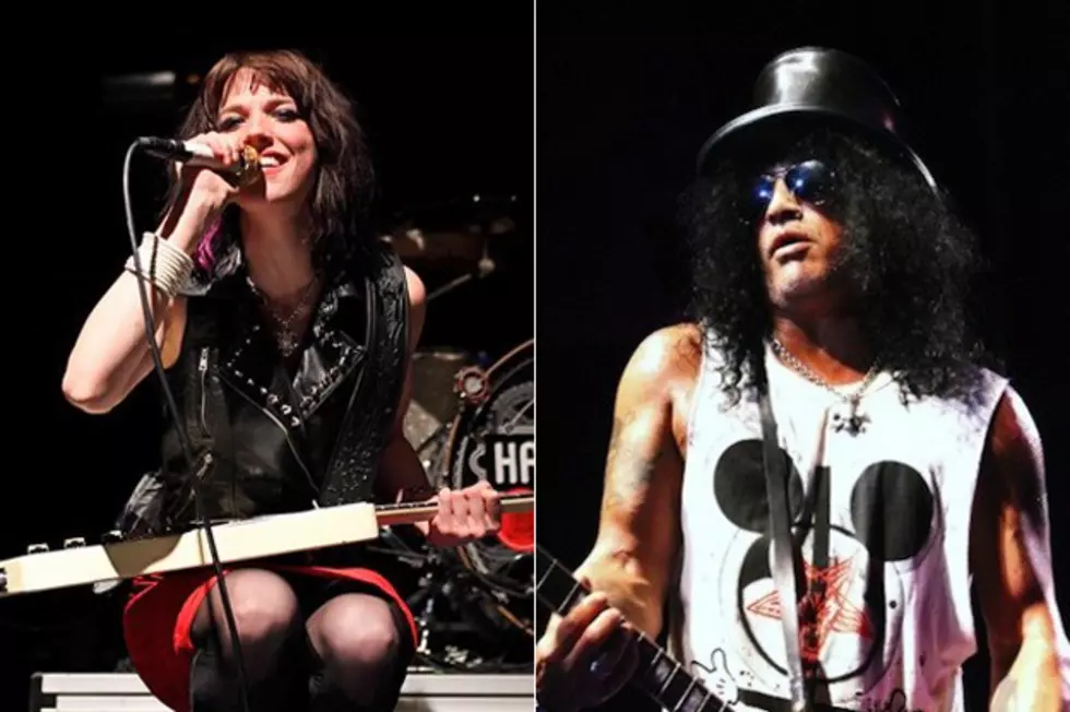 Halestorm&#8217;s Lzzy Hale Performs Guns N&#8217; Roses Classic &#8216;Out Ta Get Me&#8217; With Slash [Video]
