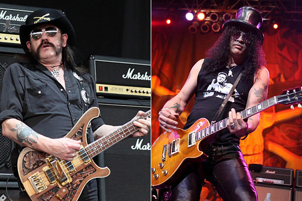 Watch Motorhead&#8217;s Lemmy Kilmister Join Slash Onstage In Boston [Video]