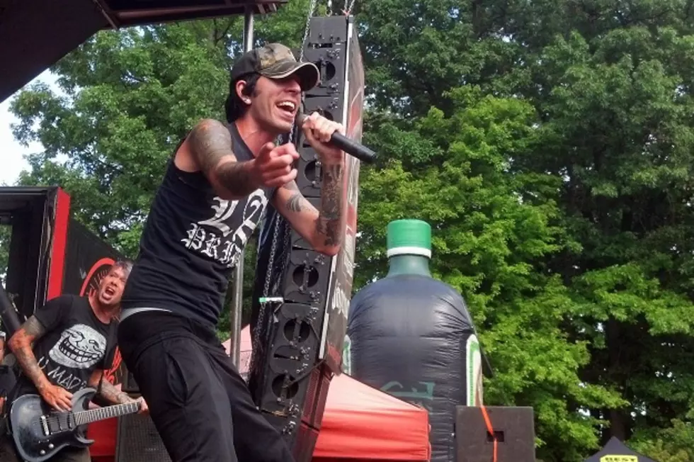 Deuce Suing Former Hollywood Undead Bandmates for Assault and Battery