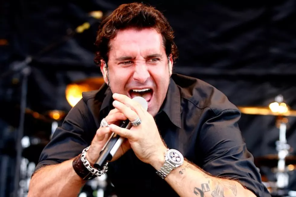 Creed&#8217;s Scott Stapp Recounts Fracturing Skull in 40-Foot Fall + Being Saved by Rapper T.I.