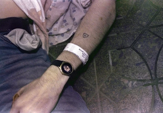 New Disturbing Kurt Cobain Death Scene Photos Released by Seattle ...