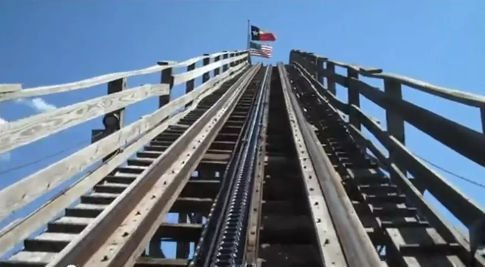 Six Flags Fiesta Texas to Close Wooden Coaster &#8216;The Rattler&#8217; [VIDEO]