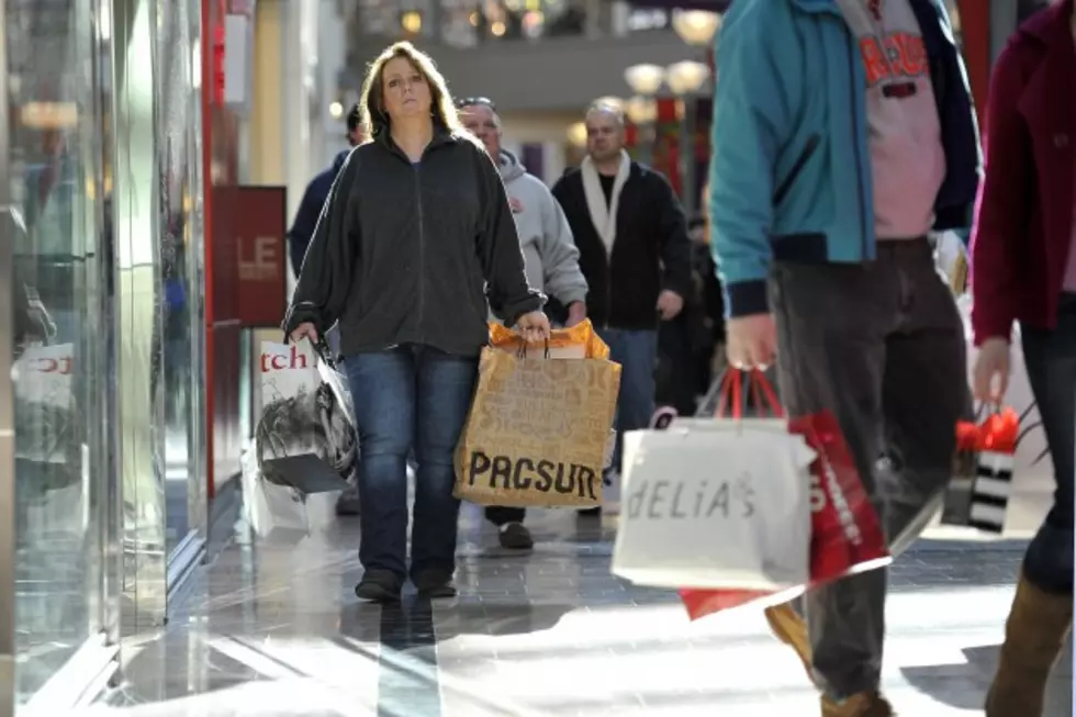 Holiday Shoppers Hit Stores Early, Will Spend Less [POLL]