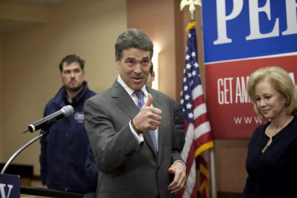 Prez Race: Perry Quits Race, Santorum Wins Iowa Recount [VIDEO]
