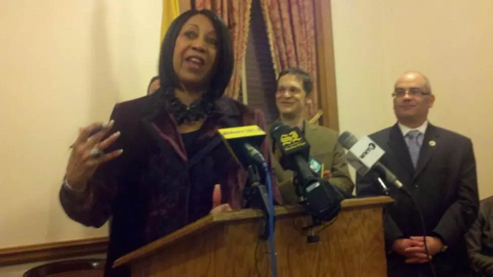 NJ Gay Marriage Bill Heads To Governor Christie&#8217;s Desk, Veto Vigil Begins