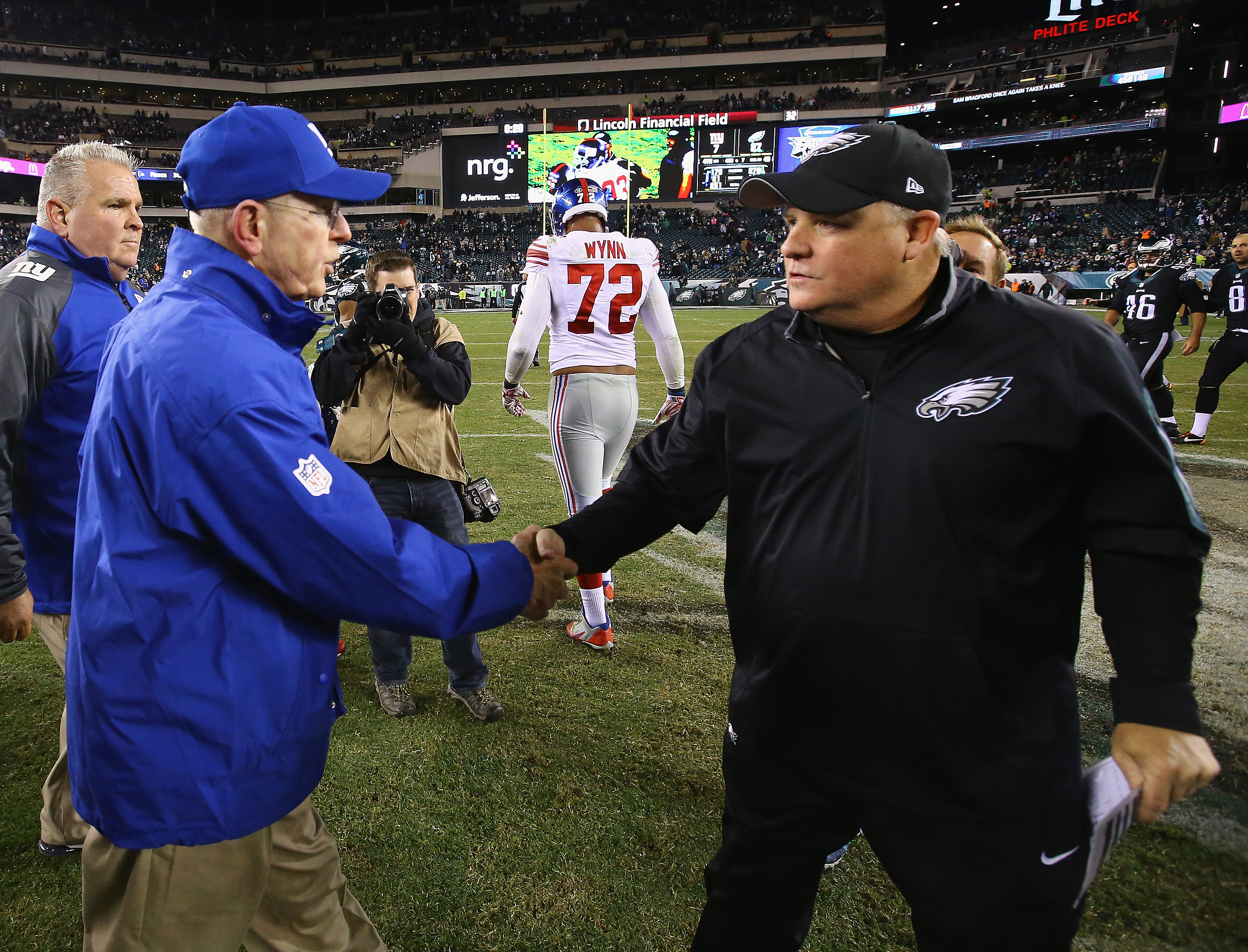 Flying Into Enemy Territory? Coughlin May Be Eagles' Ne...