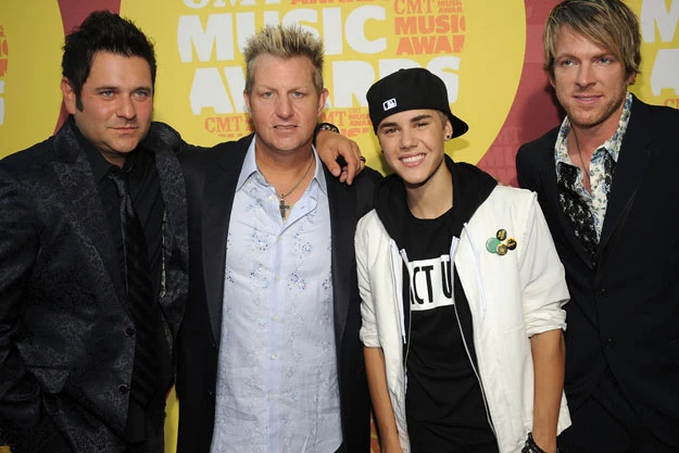 justin bieber that should be me ft rascal flatts. Justin Bieber Rascal Flatts
