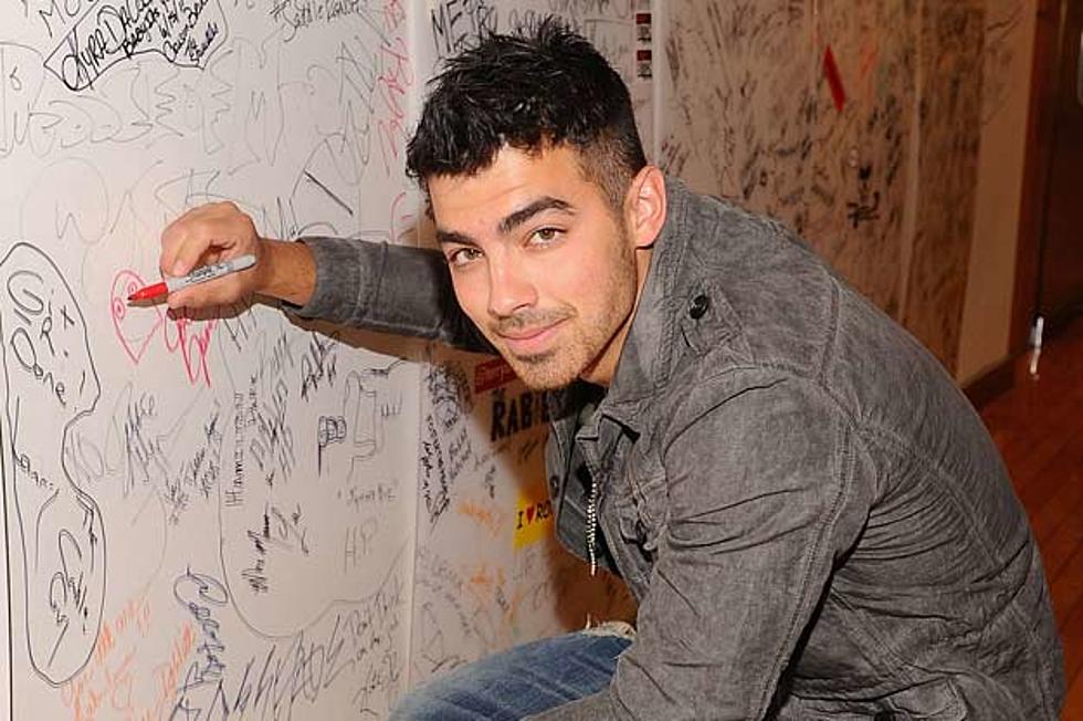 Are Joe Jonas&#8217; New Songs About Famous Exes?