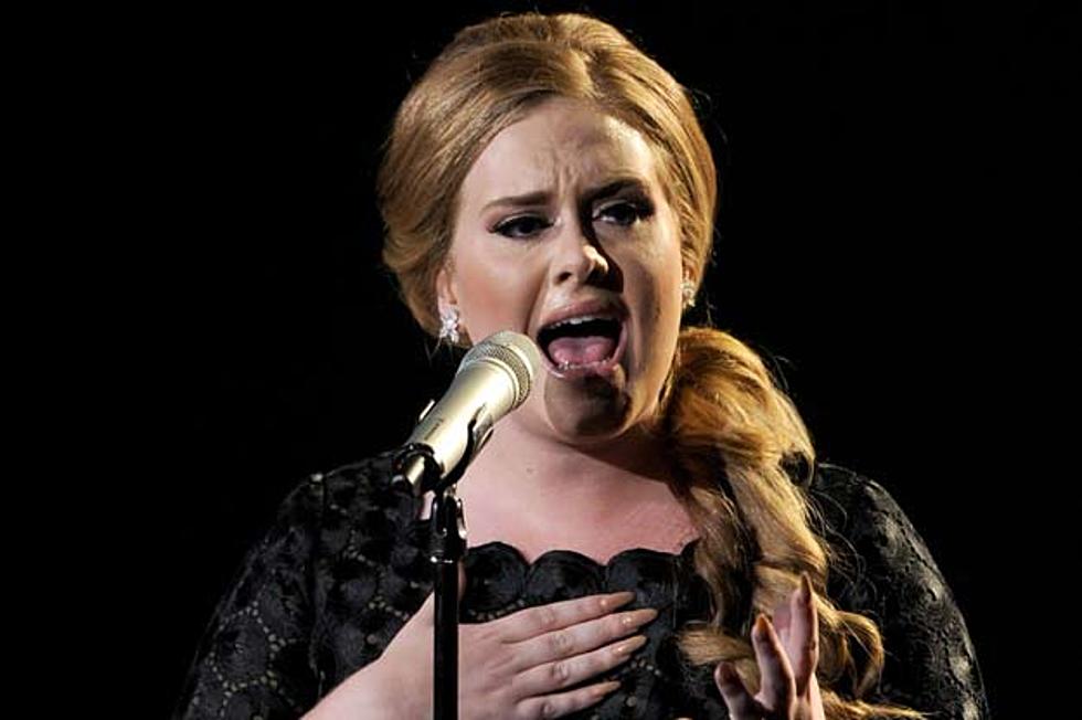 Adele Does Not Have Throat Cancer, Despite Twitter Rumors