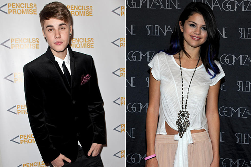 Selena Gomez Dedicates Song to Mom, Joined by Justin Bieber at UNICEF Concert