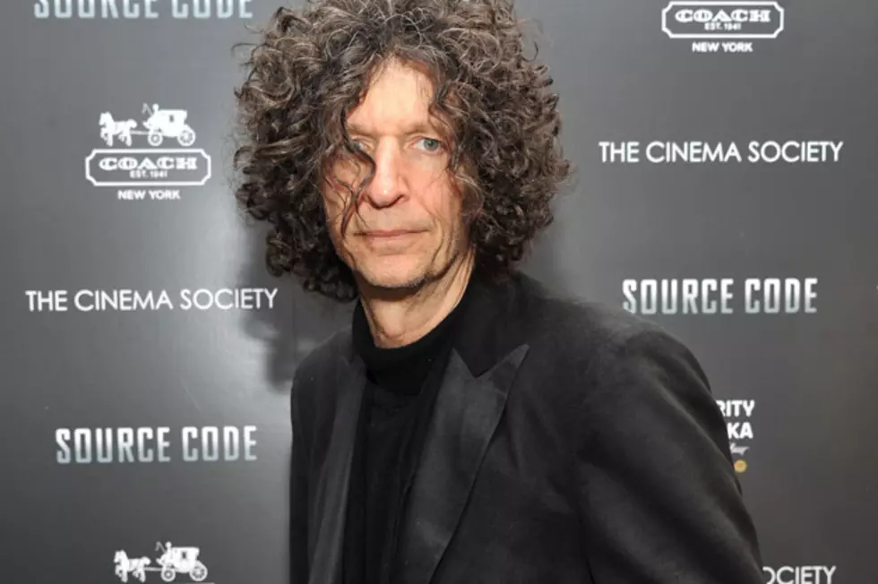Howard Stern Stars in Hilarious 2012 Super Bowl Commercial for &#8216;America&#8217;s Got Talent&#8217;