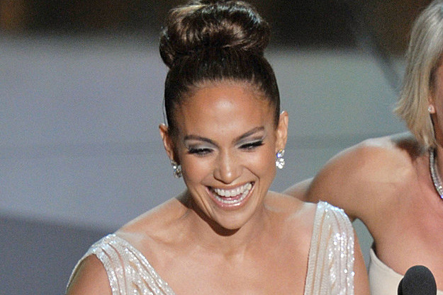 J Lo was presenting the Academy Award for best costume and makeup how's 