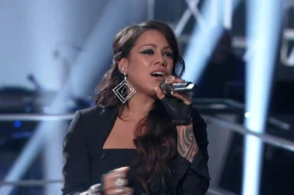 Jordis Unga Sneaks by Brian Fuente for Not-So-&#8216;Ironic&#8217; Battle Round Win on &#8216;The Voice&#8217;