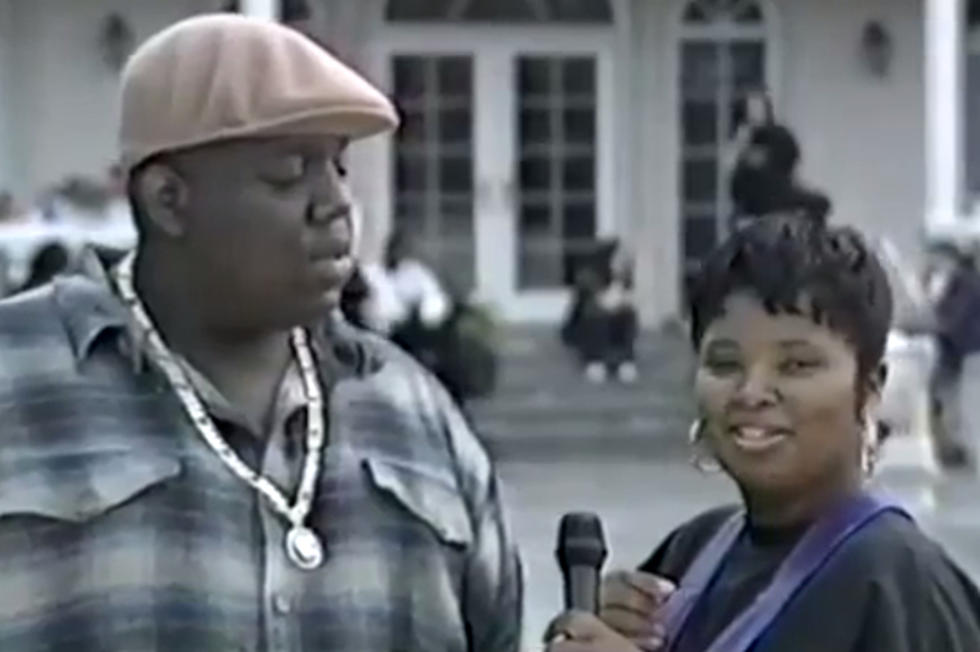 Rare Footage of Notorious B.I.G. on the Set of &#8216;Warning&#8217; Released Online