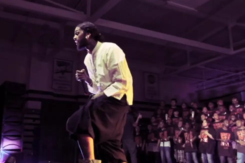 Gym Class Heroes Perform &#8216;The Fighter&#8217; With PS-22 Chorus