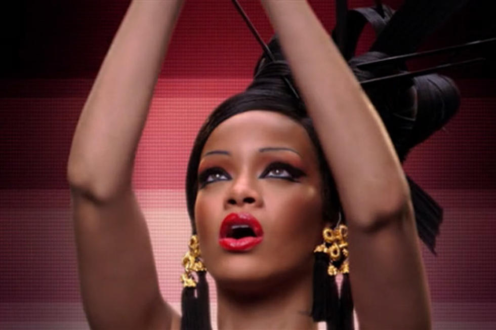 Rihanna Highlighted in Coldplay Tour Version of &#8216;Princess of China&#8217; Video