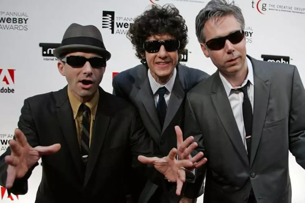 Check Out Beastie Boys&#8217; Unaired Chappelle&#8217;s Show Performance