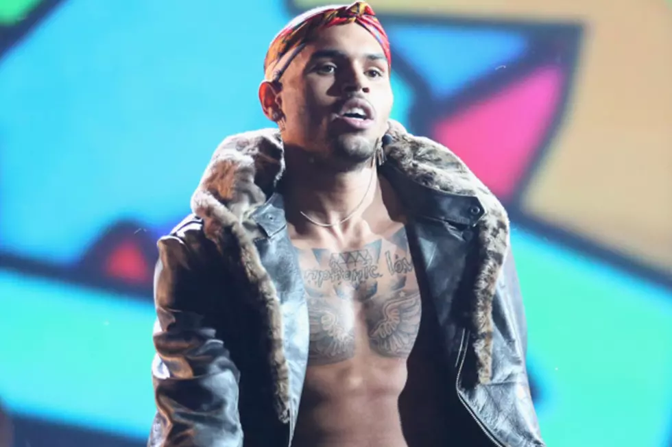 Chris Brown &#8216;Turns Up the Music&#8217; on the 2012 Billboard Music Awards