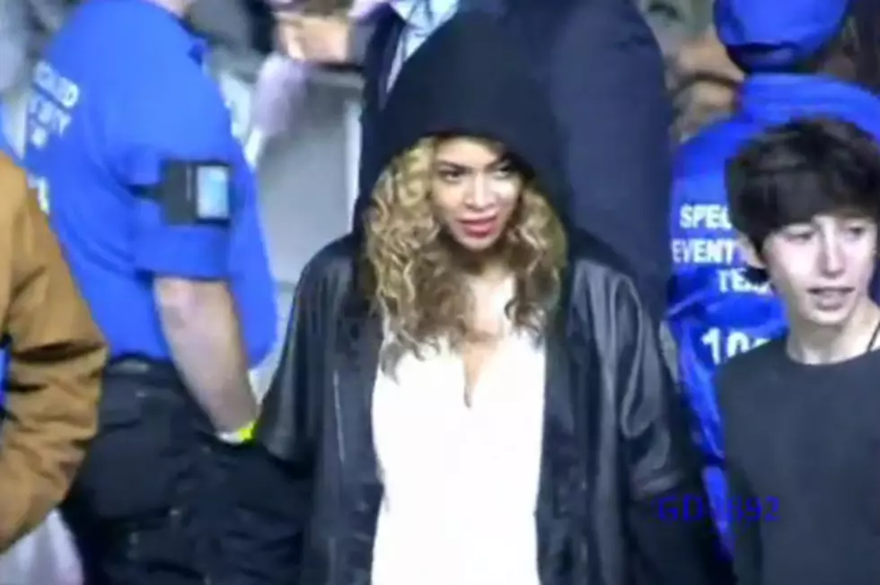 Watch Beyonce Mosh During &#8216;N—as in Paris&#8217; at Hackney Weekend 2012