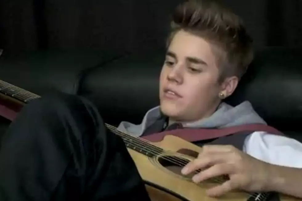 Watch Justin Bieber Strum Guitar + More in Clips From NBC Special