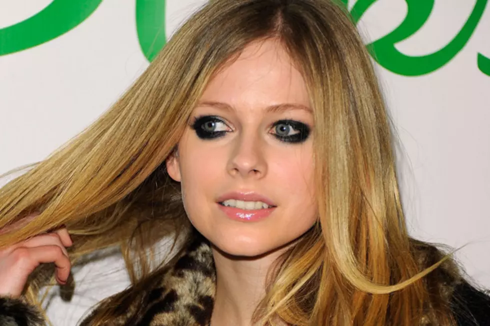 Avril Lavigne Defends Skrillex Hair