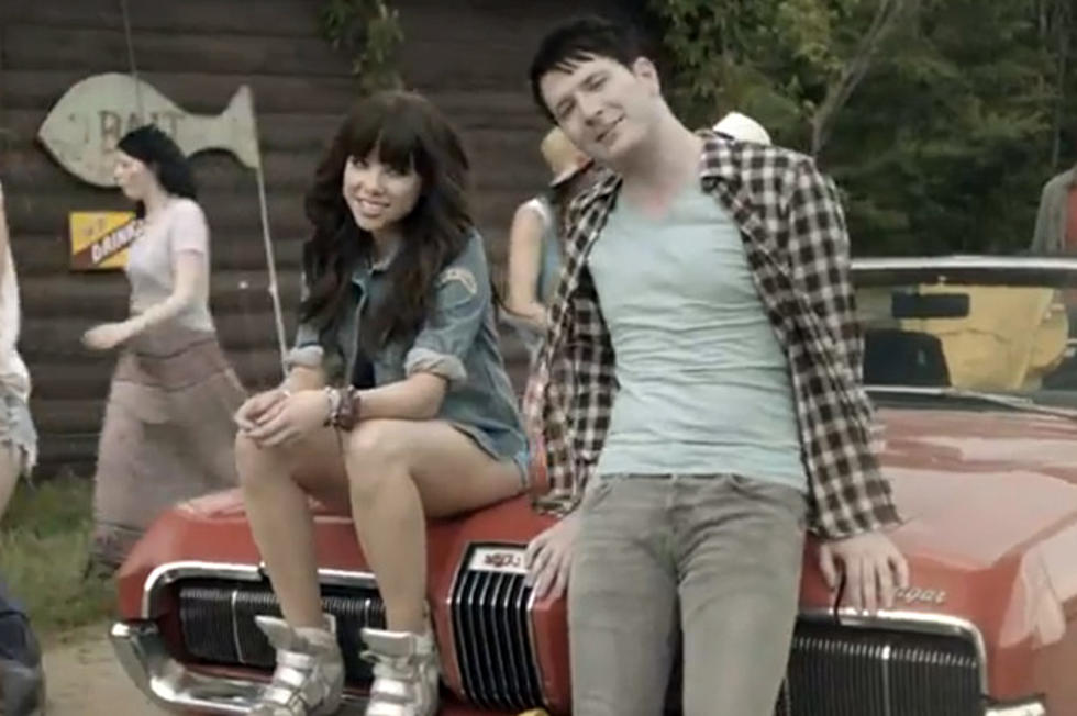 Owl City + Carly Rae Jepsen Have Summer Fun in &#8216;Good Time&#8217; Video