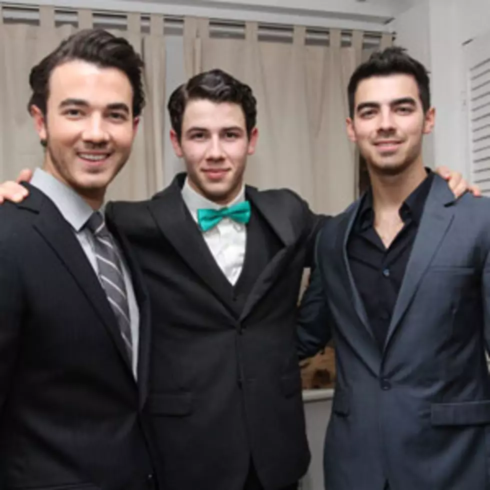 Jonas Brothers Announce NYC Gig + More