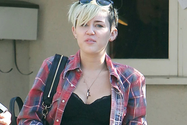 Miley Cyrus sem maquiagem