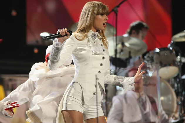 Taylor Swift sued Canadian hoedown