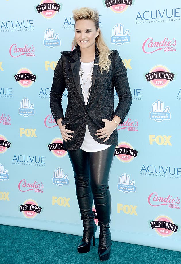Demi Lovato 2013 Teen Choice Awards