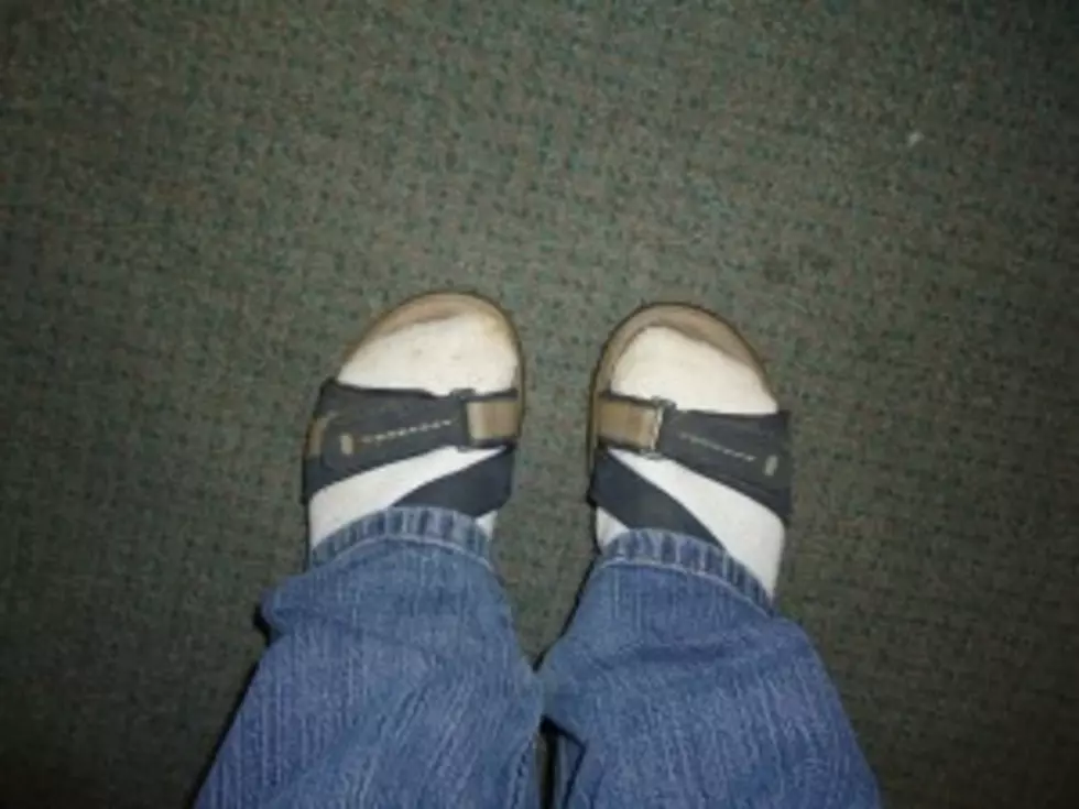 When is it Okay to Wear Socks and Sandals [POLL]